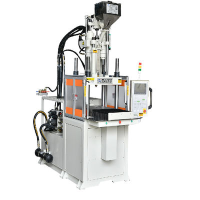55 tonnellate Vertical Injection Molding Machine con single slide per abbigliamento