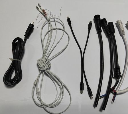 Macchina di stampaggio a iniezione di plastica per cavi per auricolari di piccole dimensioni di 25 tonnellate
