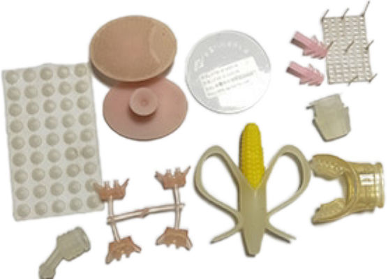 Macchina per lo stampaggio a iniezione di gomma di silicone liquida da 35 tonnellate con sistema di alimentazione