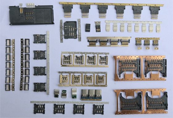 Alta efficienza 85 tonnellate Verticale Alta Velocità Iniezione stampaggio macchina per piccoli connettori