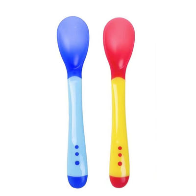 160 tonnellate due colori Verticale iniezione stampaggio macchina per la fabbricazione di bambini stoviglie