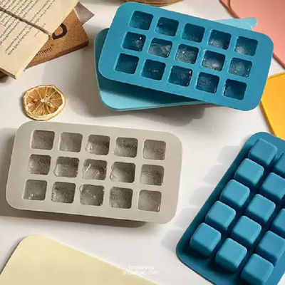 Macchina per lo stampaggio a iniezione di silicone LSR verticale per lo stampaggio di cubetti di ghiaccio in silicone con doppio scivolo