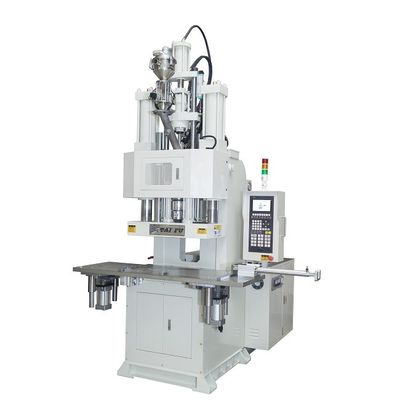 55 tonnellate C-type Vertical Injection Molding Machine per il cavo di alimentazione UE