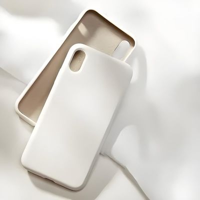 Macchina di stampaggio a iniezione per prodotti di plastica verticale ad alta risposta per la fabbricazione di custodie per telefoni
