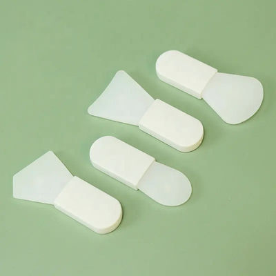 doppia diapositiva Maschera Faciale in Silicone Spazzola di Fabbricazione 85T Verticale Stampaggio a Iniezione