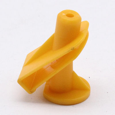 Macchine per la lavorazione di nastri di plastica per autoveicoli con montatura sotto il corpo