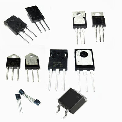 Macchina per la produzione di circuiti integrati a chip